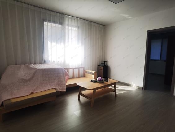 台江宝龙整租 白马河新村3室2厅/94平/低楼层