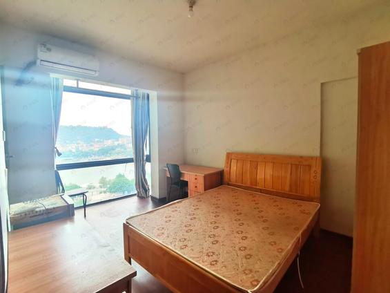 鼓楼大儒世家合租 金帝天澜1室0厅/155平/中楼层