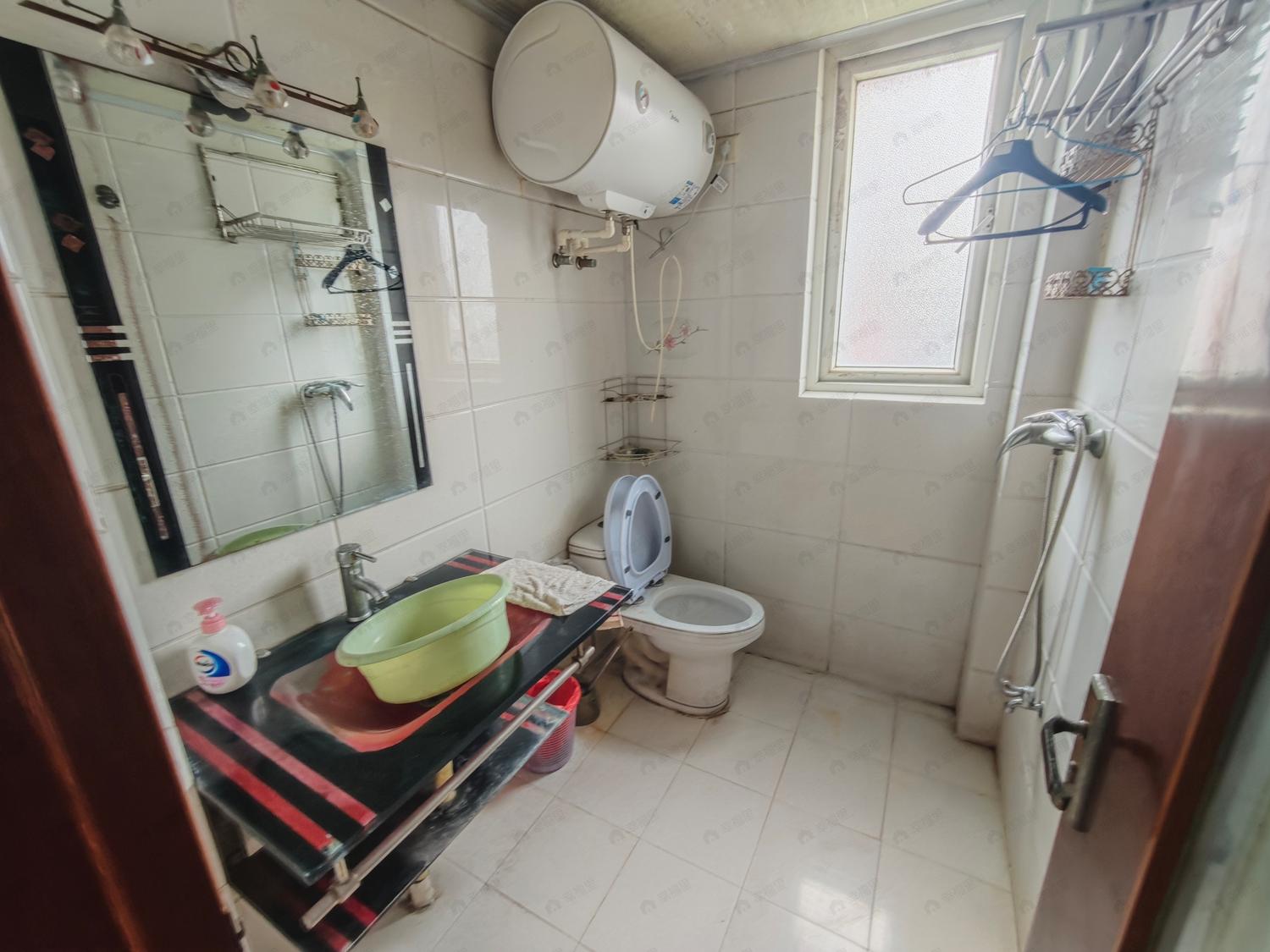 整租·金色康城