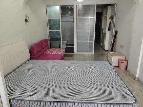 鼓楼省政府整租 九彩华庭1室1厅/32平/高楼层