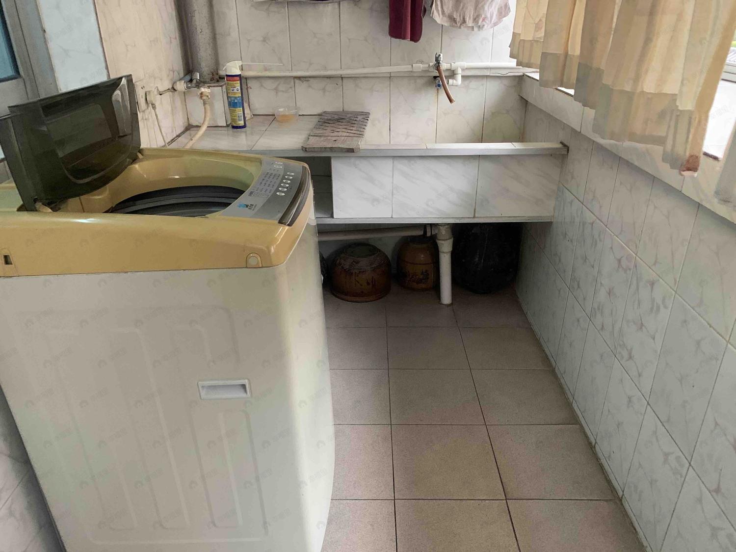 合租·温泉供应公司古田路单位宿舍