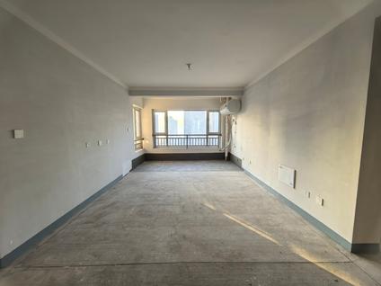 北京荣盛公园印象二期（美园）3室2厅118平中楼层/共32层