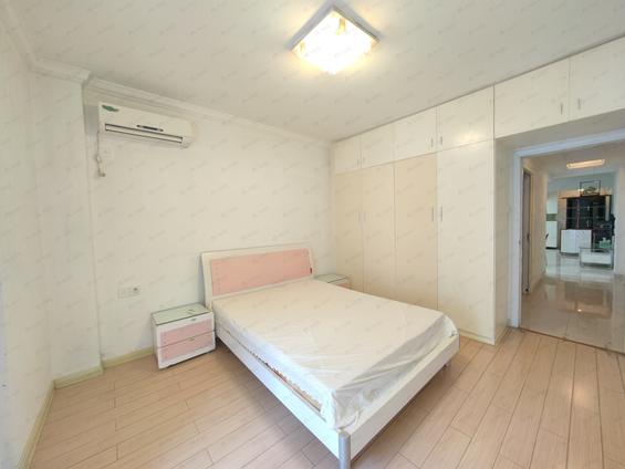 鼓楼省政府整租 九彩华庭2室2厅/67平/中楼层