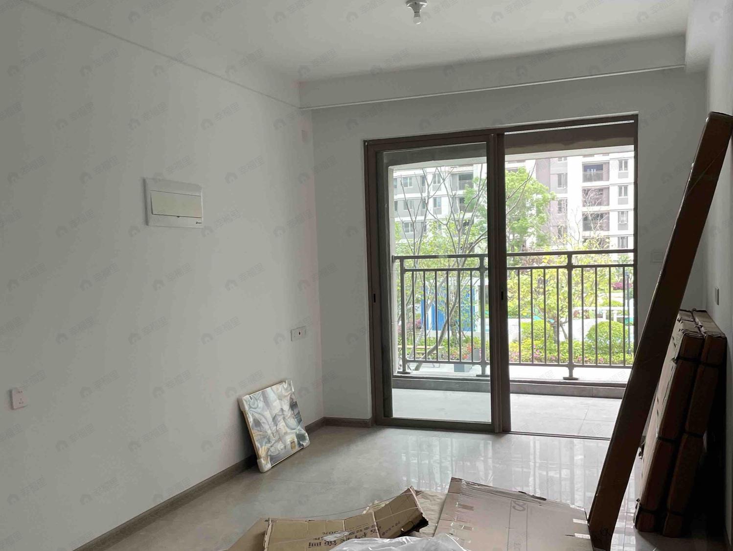 整租·滨江正荣府