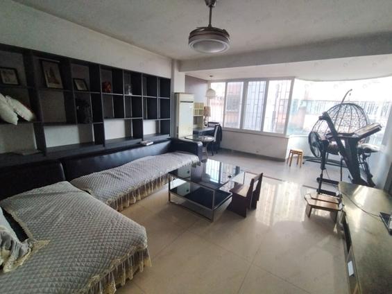 台江排尾路整租 联邦广场3室2厅/98平/高楼层