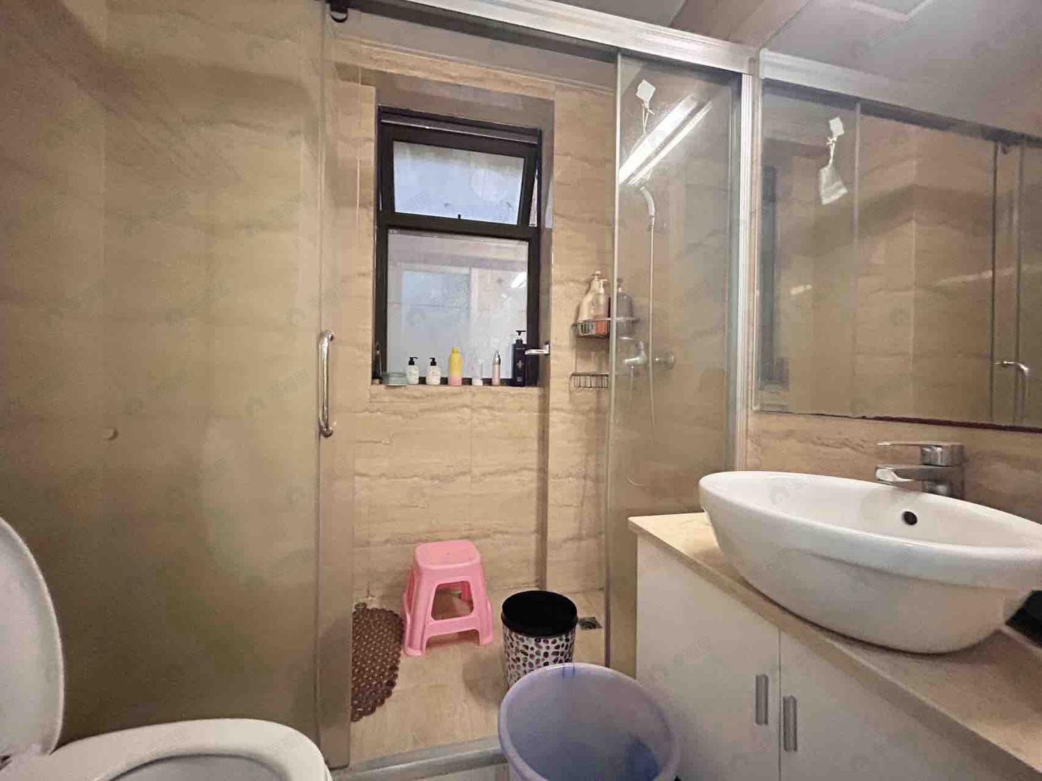 整租·世茂御龙湾