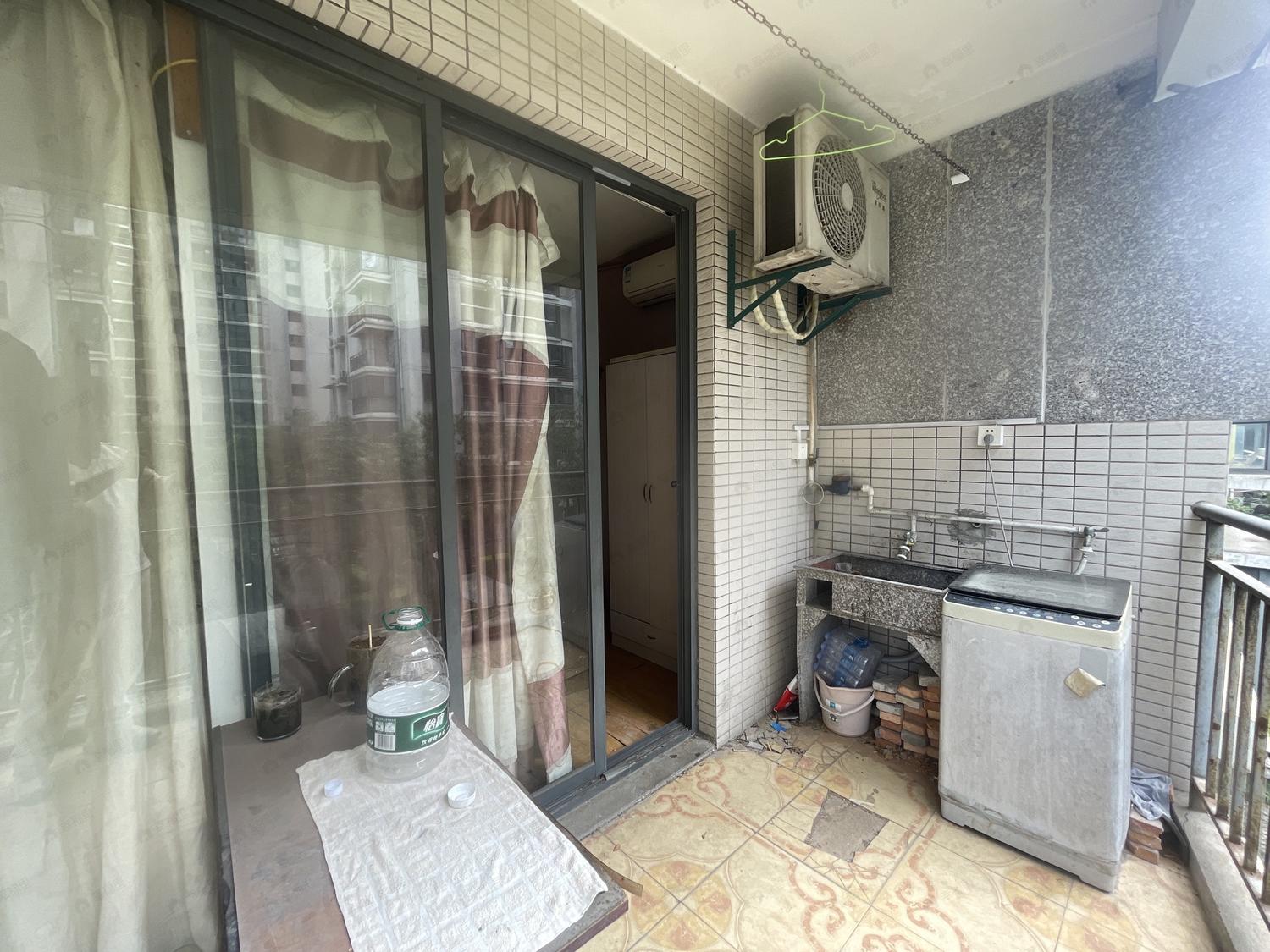 合租·汇创名居一期