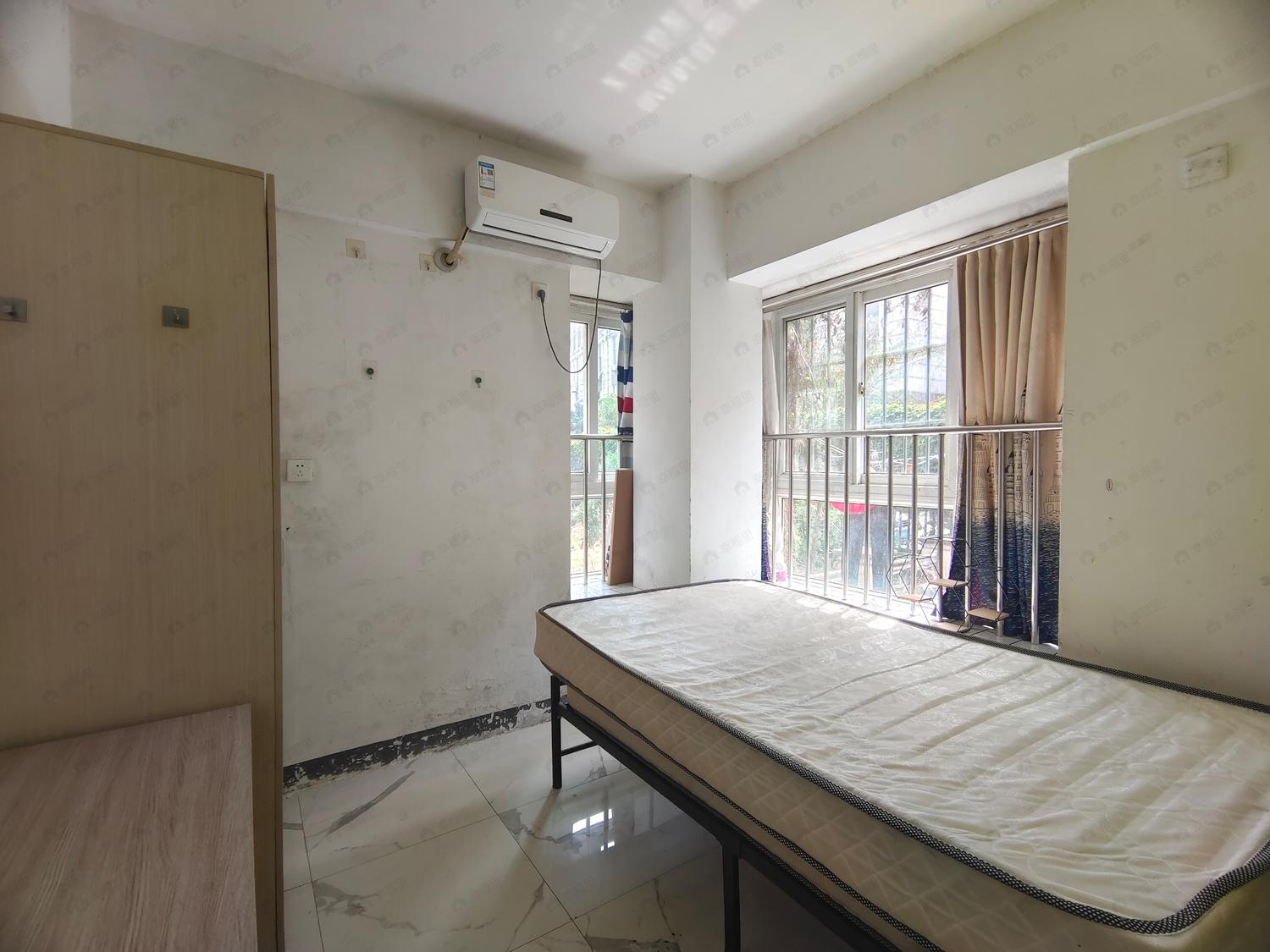 合租·金山碧水一期雨桐苑