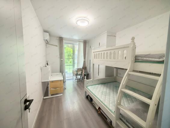 鼓楼省政府整租 泉塘新村1室1厅/30平/低楼层