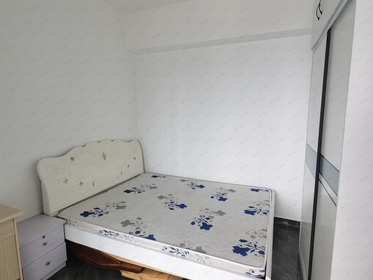 合租·中联御景湾