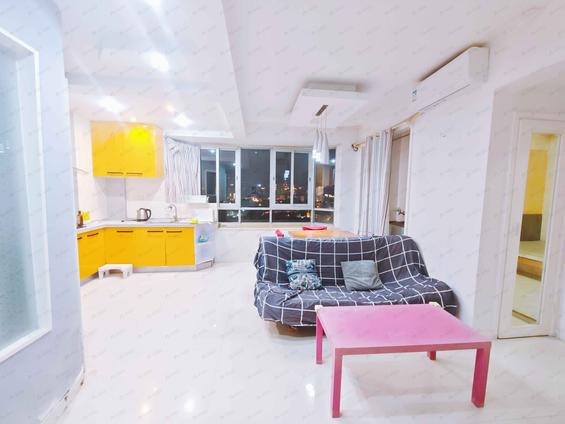 鼓楼三坊七巷整租 通湖公寓1室1厅/58平/高楼层