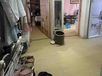 北京朝阳路11号院小区3室1厅53平中楼层/共4层