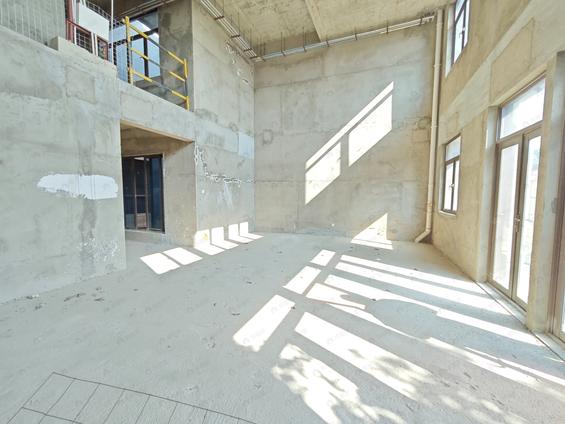 闽侯上街整租 高尔夫庄园6室2厅/433平/低楼层