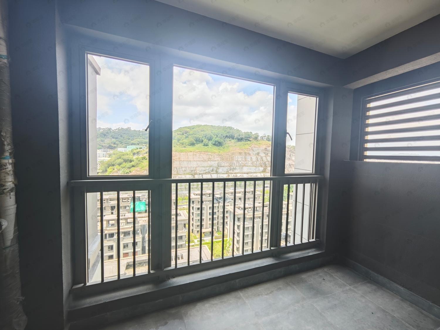 整租·滨江正荣府