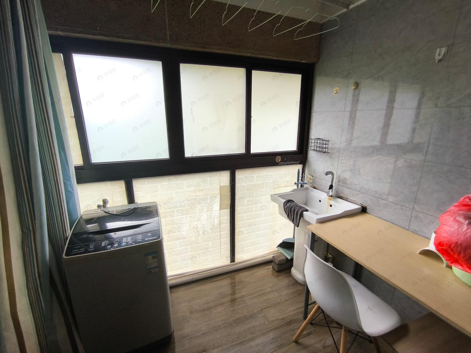 合租·保利西江林语