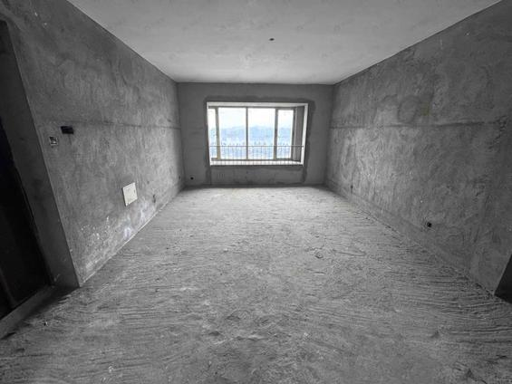 金山洪湾路整租 泰禾红树林D区4室2厅/174平/中楼层