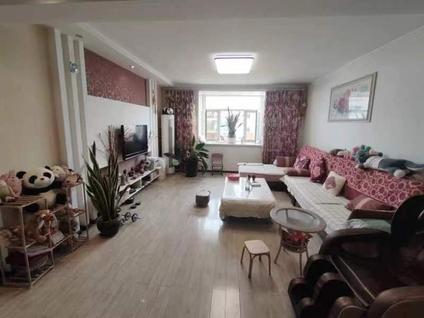 北京仁达嘉苑一期二期3室2厅150平高楼层/共11层