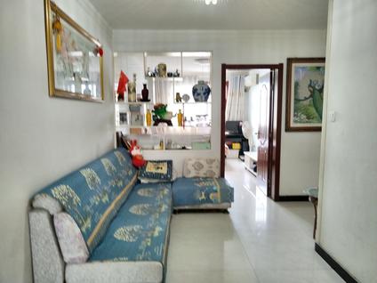 北京龙盘锦绣花园2室2厅82平高楼层/共13层