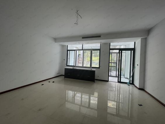 鼓楼梅峰路整租 罗马生态园4室3厅/240平/低楼层