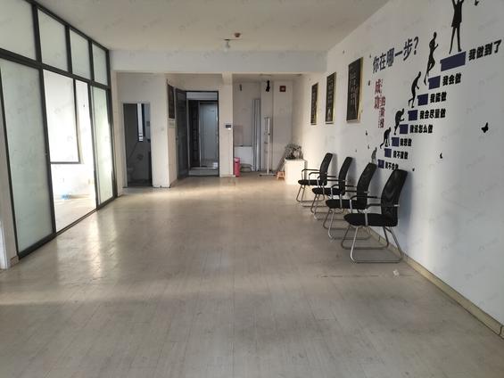 晋安王庄整租 世欧王庄A区3室2厅/136平/高楼层