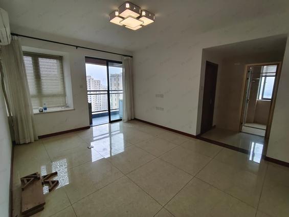 金山金桔路整租 新榕金城湾4室1厅/118平/高楼层