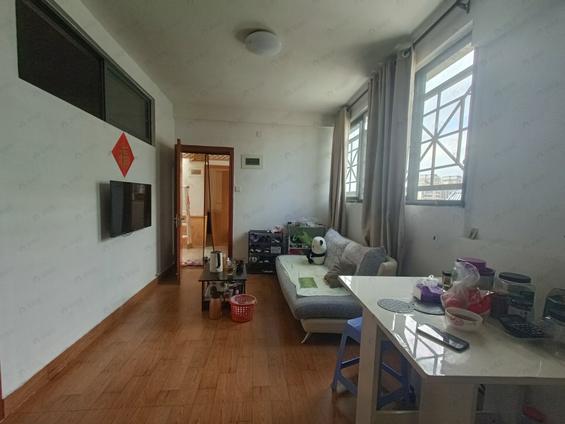 金山建新中路合租 泰禾红峪A2室1厅/105平/高楼层