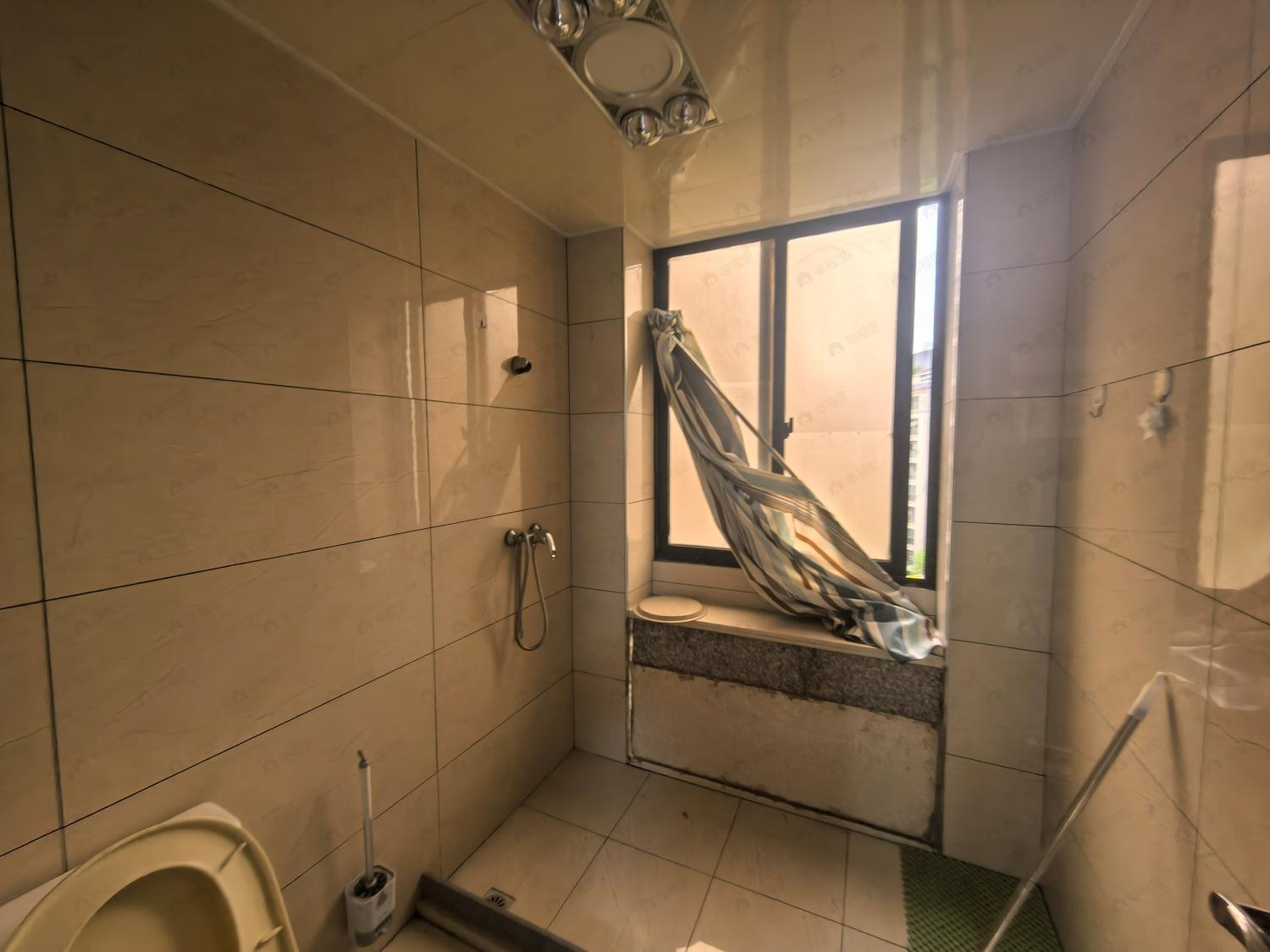 整租·融信第一城4期宽域