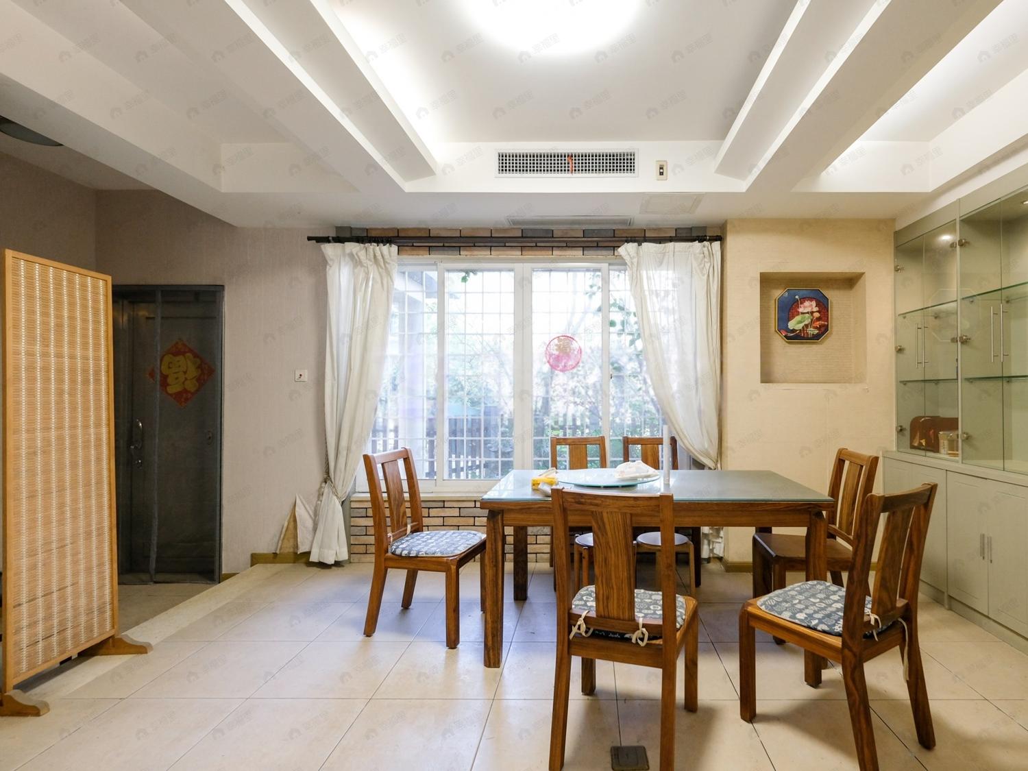 整租·金桥花园一期别墅