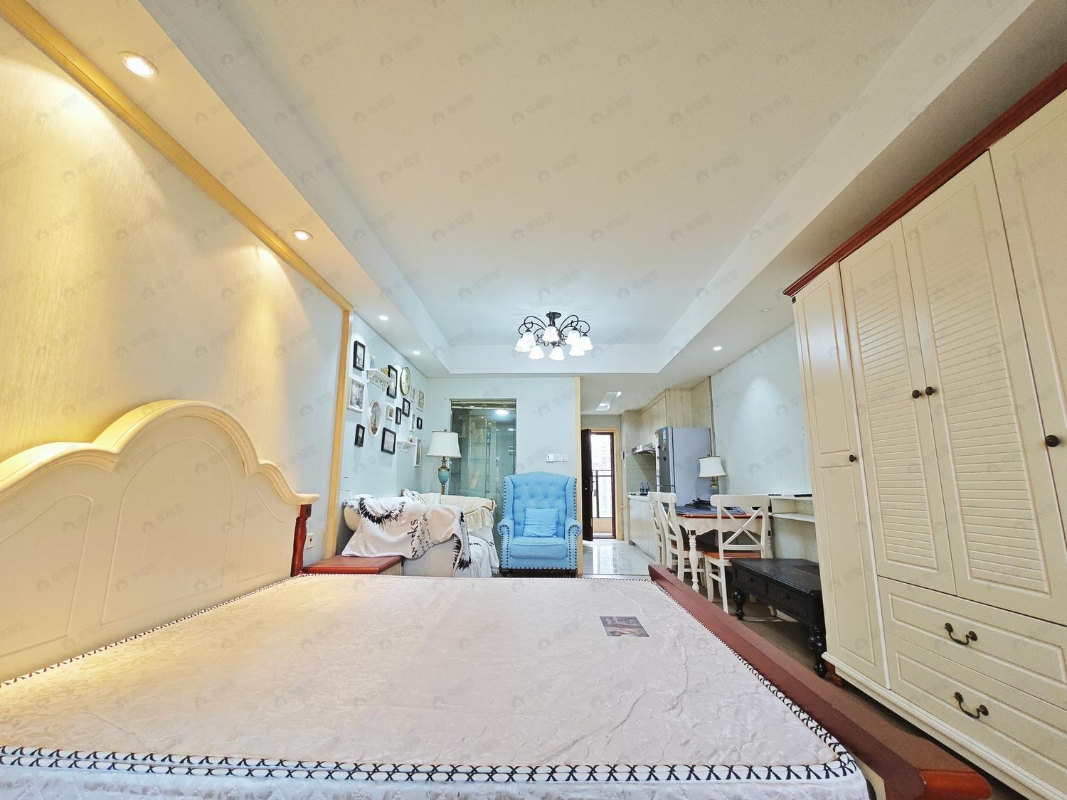 整租·保利香槟国际