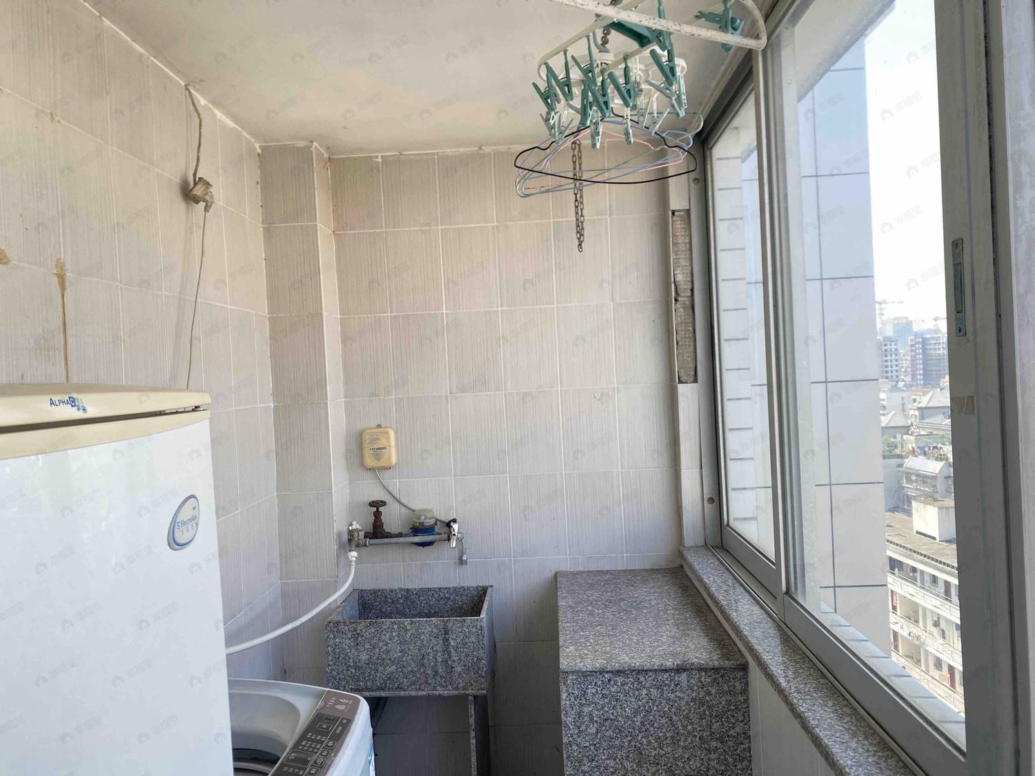 整租·泰坤花园