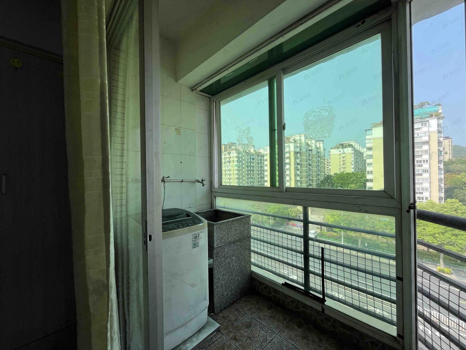 整租·榕信二区