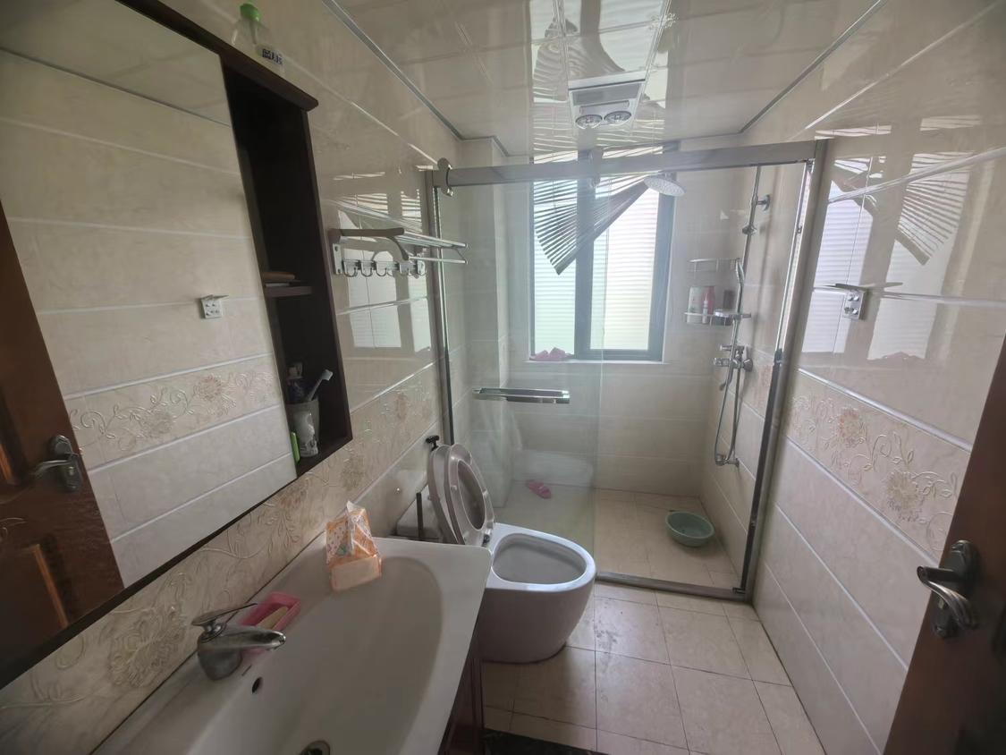 整租·伟星金域蓝湾A区