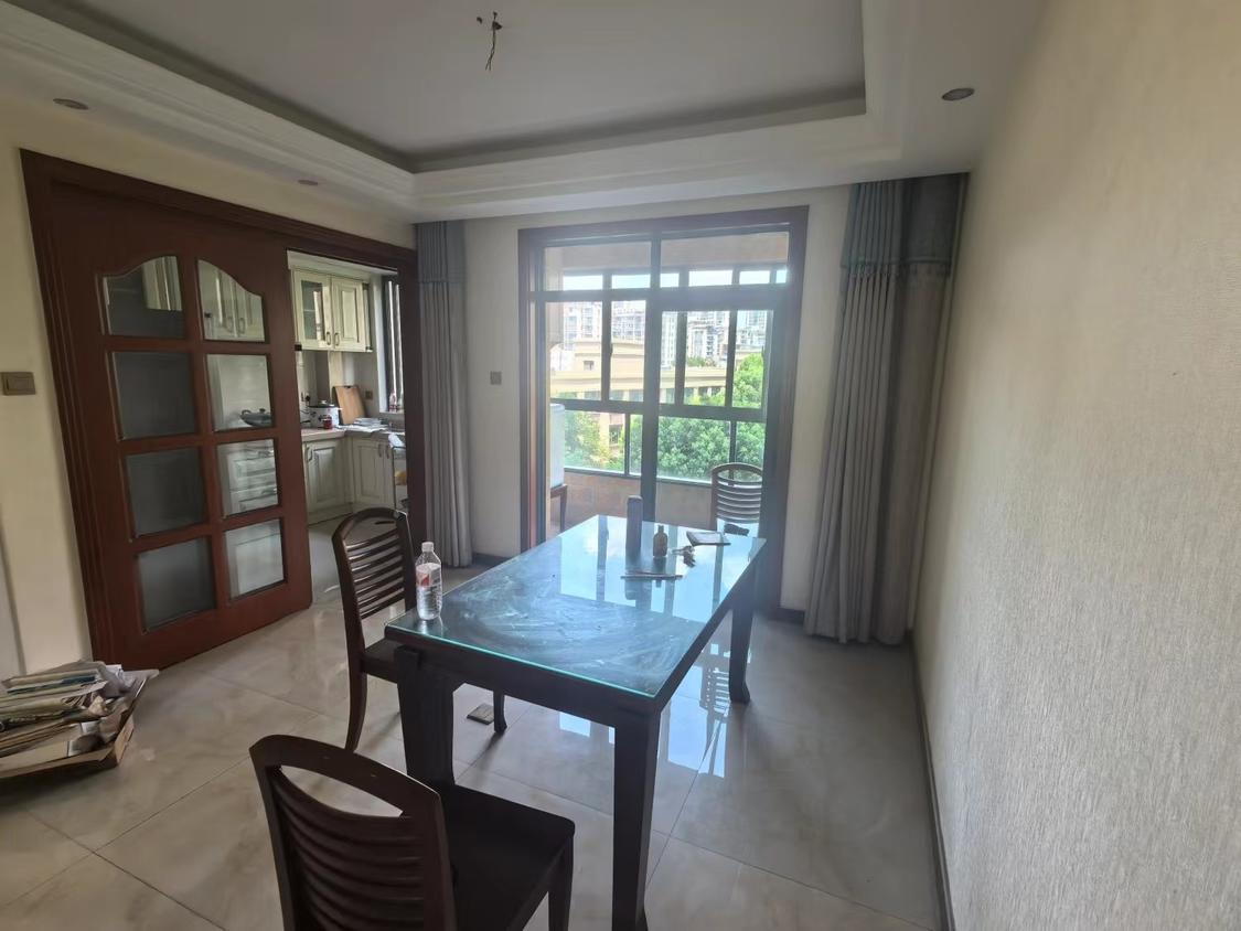 整租·伟星金域蓝湾A区