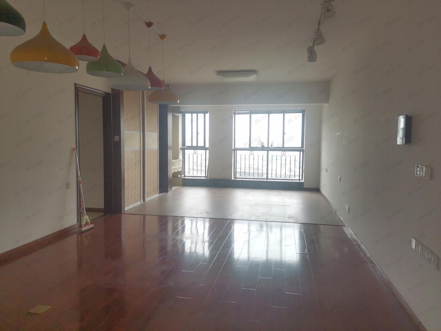 整租·万科金域榕郡1期