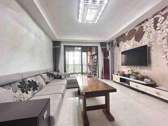 闽侯甘蔗整租 世茂御龙湾3室1厅/100平/低楼层