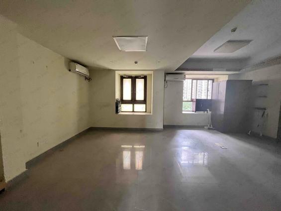 金山万达整租 杉林华府1室1厅/65平/低楼层