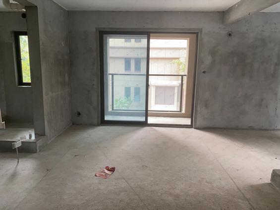 仓山白湖亭整租 园湖新苑3室1厅/90平/低楼层