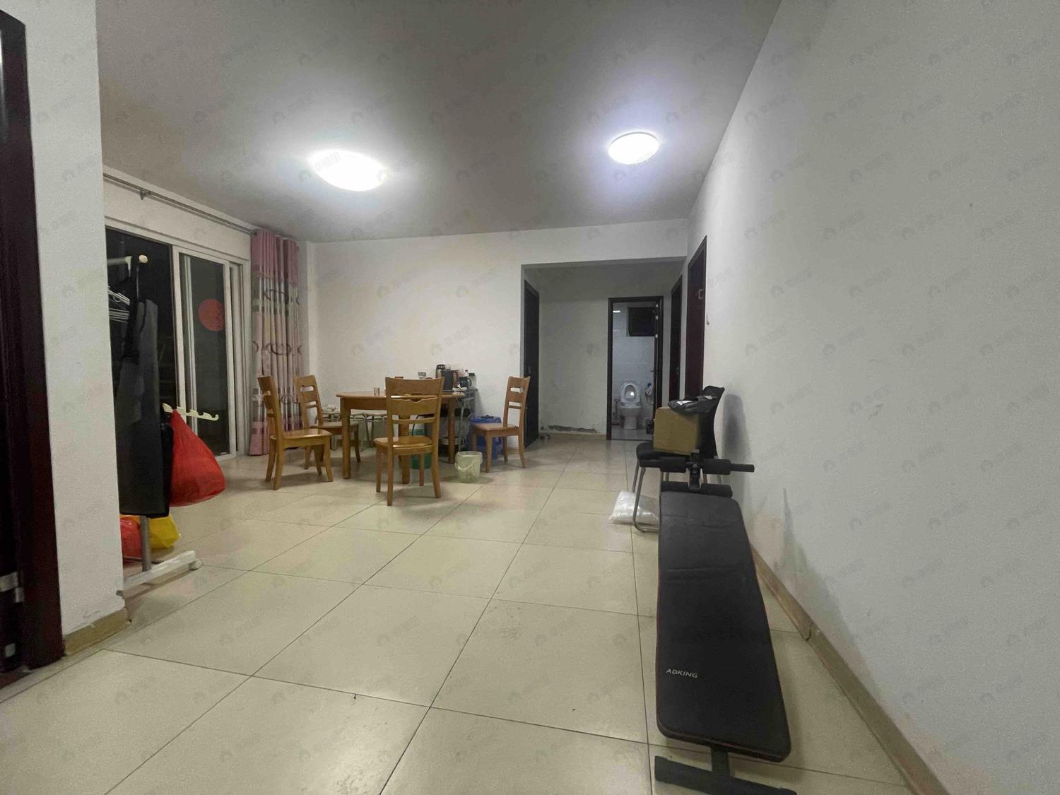 合租·临江新天地美墩苑