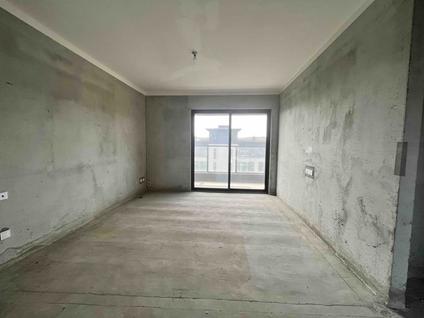 北京星联山屿湖3室2厅126平高楼层/共8层