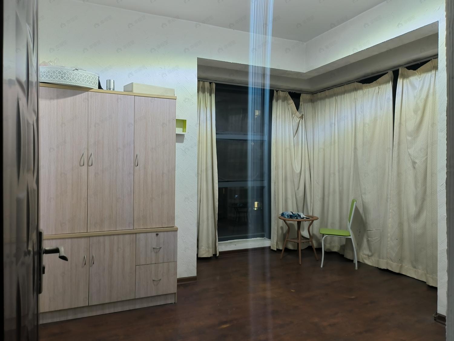 整租·旭辉左海岸