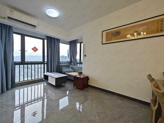 金山闽江大道合租 旭辉左海岸2室2厅/75平/高楼层