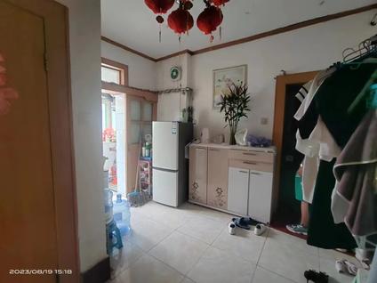 北京三井巷2室1厅50平高楼层/共3层