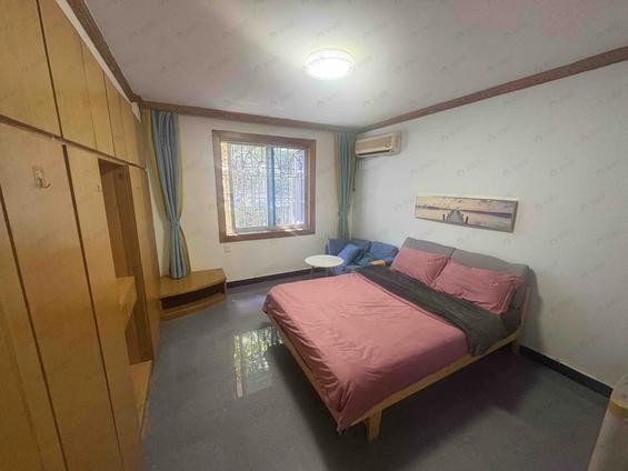 鼓楼古田路合租 闽都创业公寓5室2厅/185平/低楼层