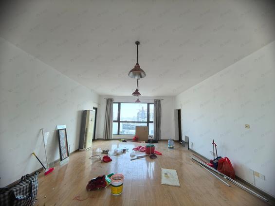 金山闽江大道整租 福建联通花园4室2厅/235平/高楼层