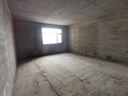 北京金天地二期3室2厅136平高楼层/共16层