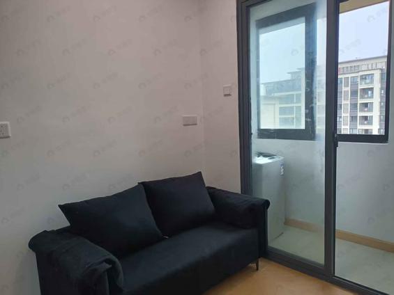 仓山上渡合租 龙湖迪鑫九里晴川5室3厅/100平/高楼层