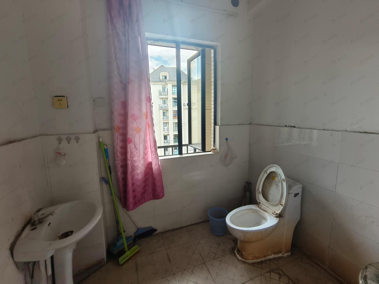 整租·融信第一城4期宽域