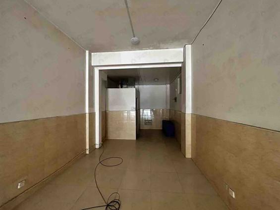 金山金山大道整租 金山明星1室1厅/90平/低楼层