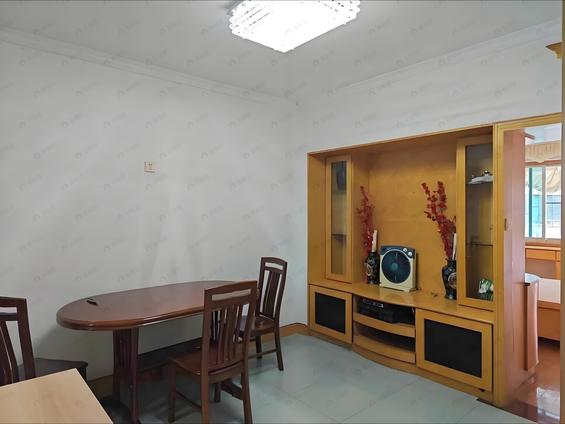 台江宝龙整租 白马河新村2室1厅/60平/中楼层