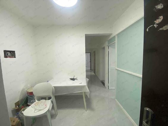 鼓楼铜盘合租 丞相坊小区4室1厅/90平/低楼层
